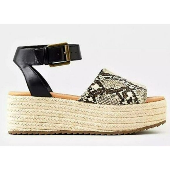American Eagle Outfitters Womens Snakeskin Espadrille Platform Sandals Sz 8 NWOB - Picture 2 of 11